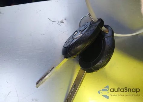 2005 Mini Cooper S z USA, uszkodzony, nr VIN WMWRH33585TF84517